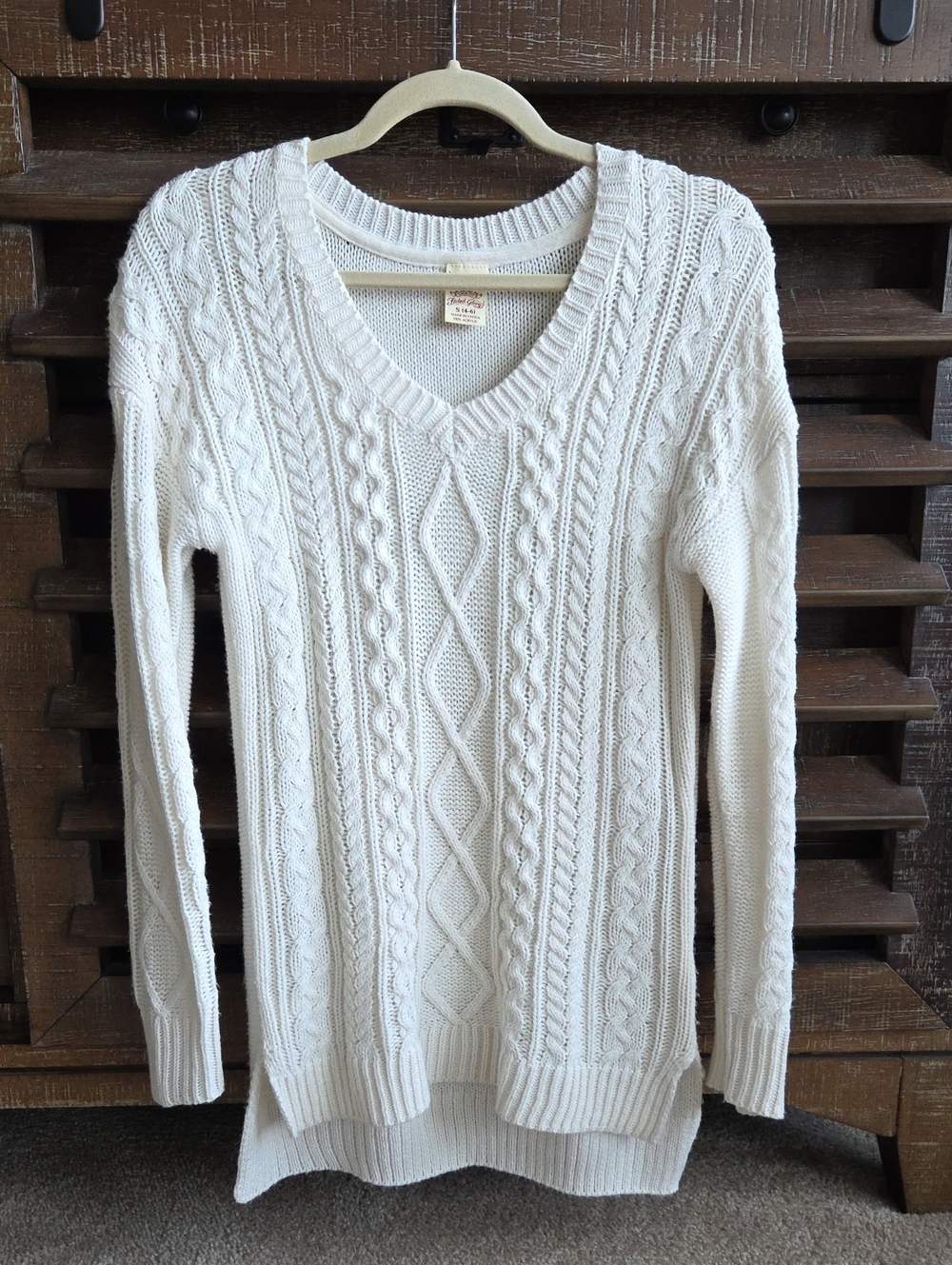 Women's Faded Glory Cream Cable Knit V-Neck Long Tunic Sweater, Size S, LNWOT